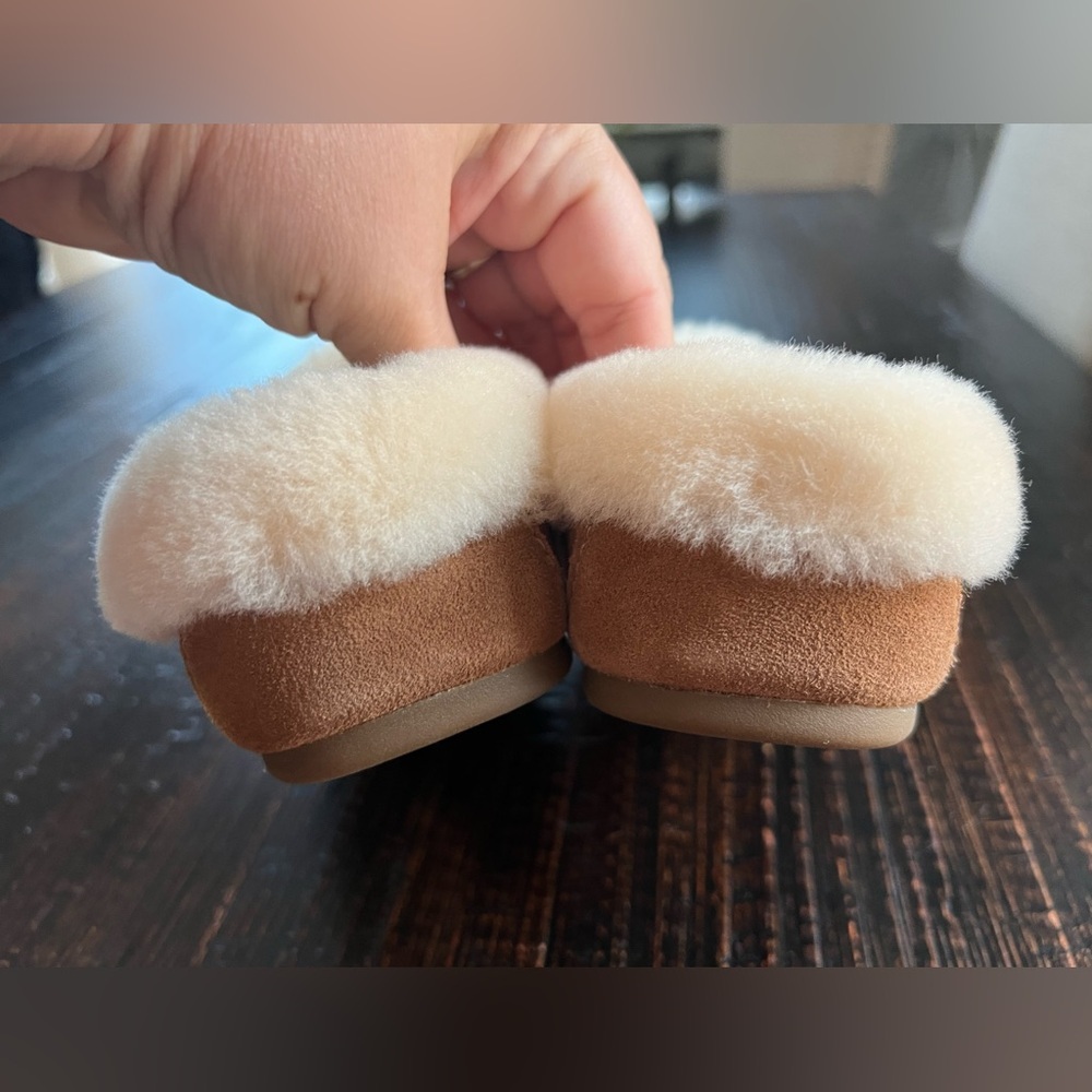 UGG Ansley Mule Chestnut Suede Slippers Women’s Size 6 - Picture 4 of 11